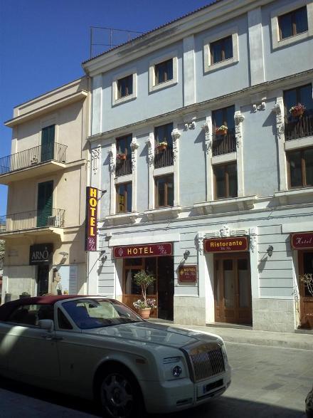 Hotel Villa Ada Pozzallo Exterior photo